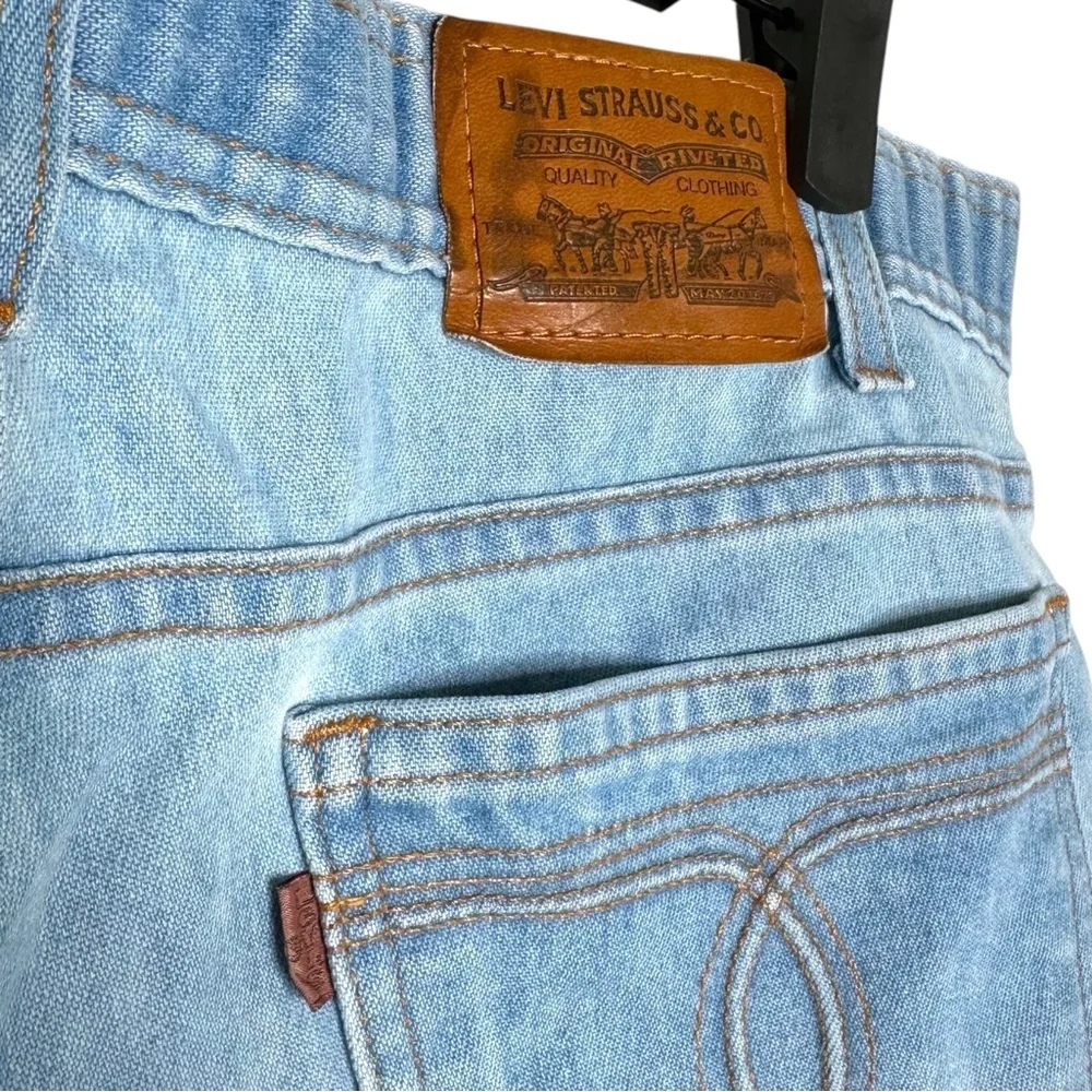 Vintage Levi’s 514 denim jeans